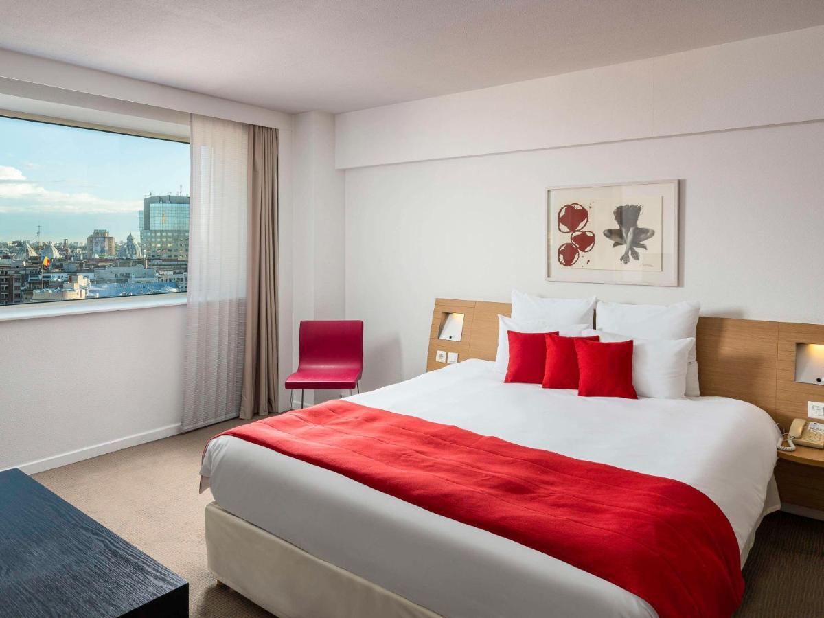 Novotel Bucharest City Centre Esterno foto