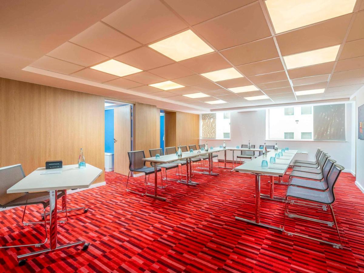 Novotel Bucharest City Centre Esterno foto