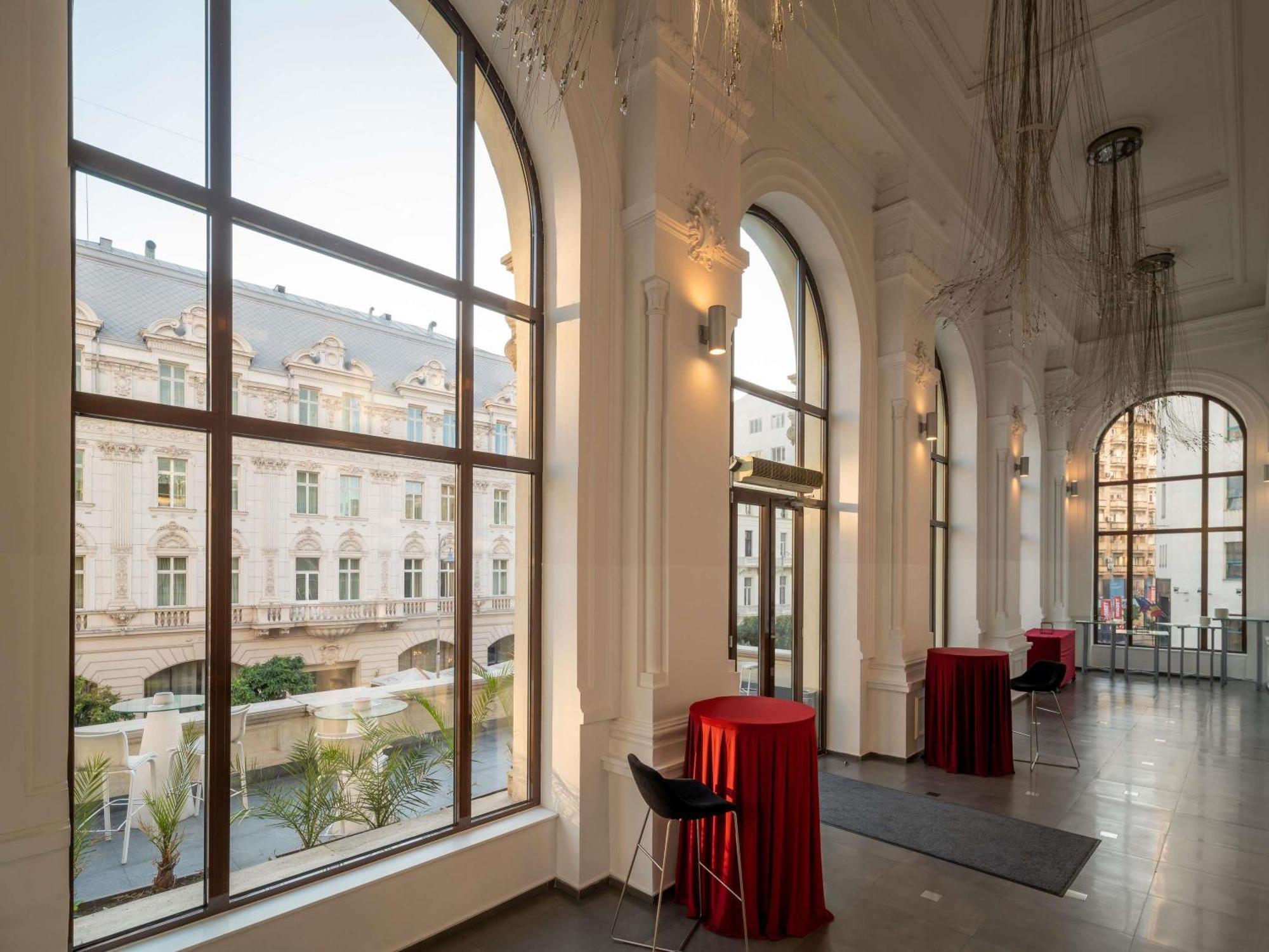 Novotel Bucharest City Centre Esterno foto