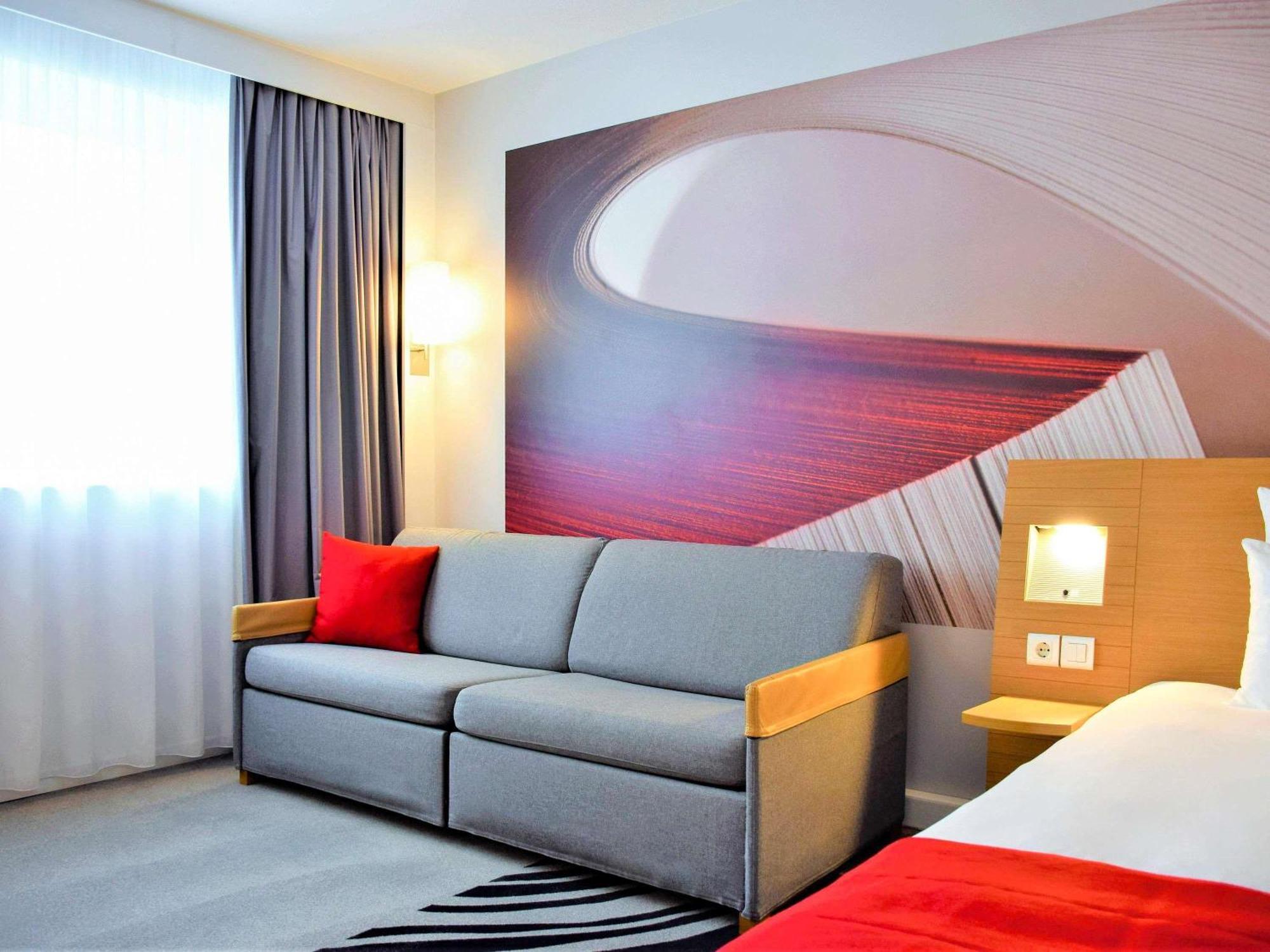Novotel Bucharest City Centre Esterno foto